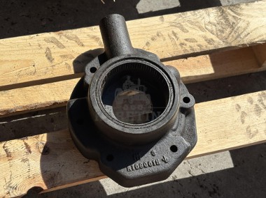 John Deere 6110 6130 6810 6910 7530 Obudowa Pompy Oleju Olejowej R109001 AL239894-1