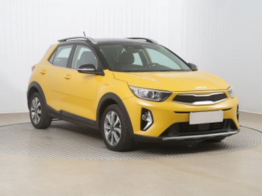Kia Stonic , Serwis ASO, VAT 23%, Klimatronic, Tempomat, Parktronic,-1