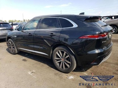 Jaguar F-Pace-1