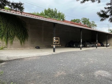 budynek gospodarczy z wiatą garażową, duży parking-1