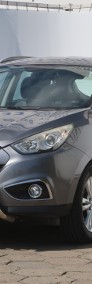 Hyundai ix35 , Salon Polska, Skóra, Klimatronic, Parktronic-3