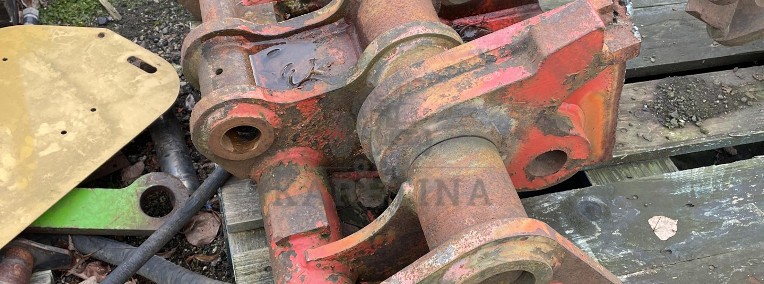 Manitou 630 - karetka-1