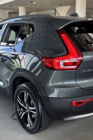 Volvo XC40 B3 Core 2.0 B3 Core (163 KM) Podgrzewane siedzenia przednie + Kierow-2