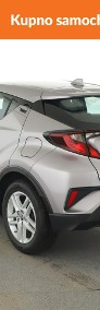 Toyota C-HR HEV kamera klima-auto tempomat hak LED-4