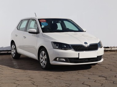 Skoda Fabia III , Salon Polska, 1. Właściciel, Serwis ASO, VAT 23%, Klima,-1