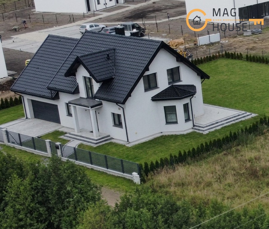 Dom na sprzedaż, 6 pokoi, 231 m², Gowino