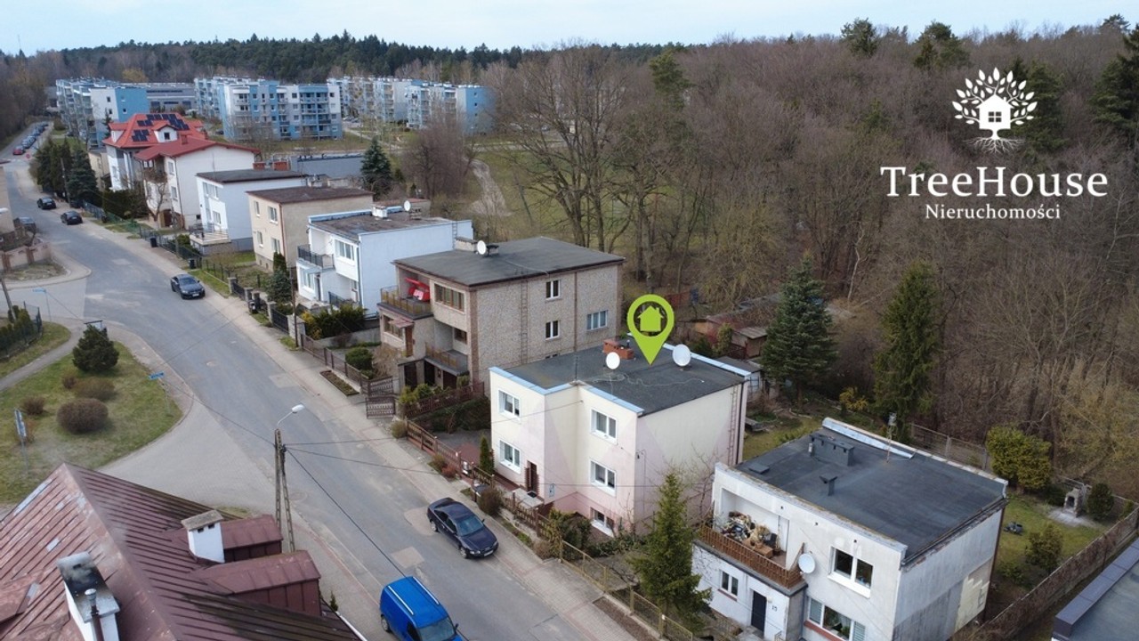 Olsztyn, Zielona Górka, dom przy lesie, Olsztyn