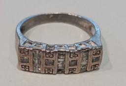 AKW> Posrebrzany pierścionek cyrkonie 18 mm