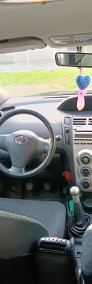 Toyota Yaris 1,3,  mały przebieg 135tys. zadbana-3