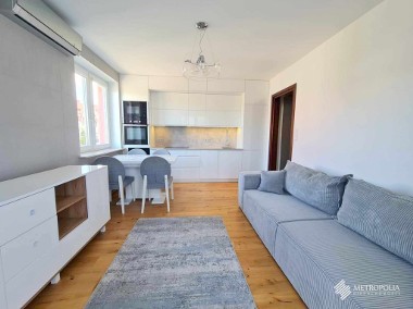 Apartament  3-pokojowy, Prądnik Czerwony, umeblow.-1