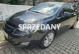 Opel Astra J Klimatronic x2 / Podgrzewane fotele + kierownica / Tempomat / 6 Bieg