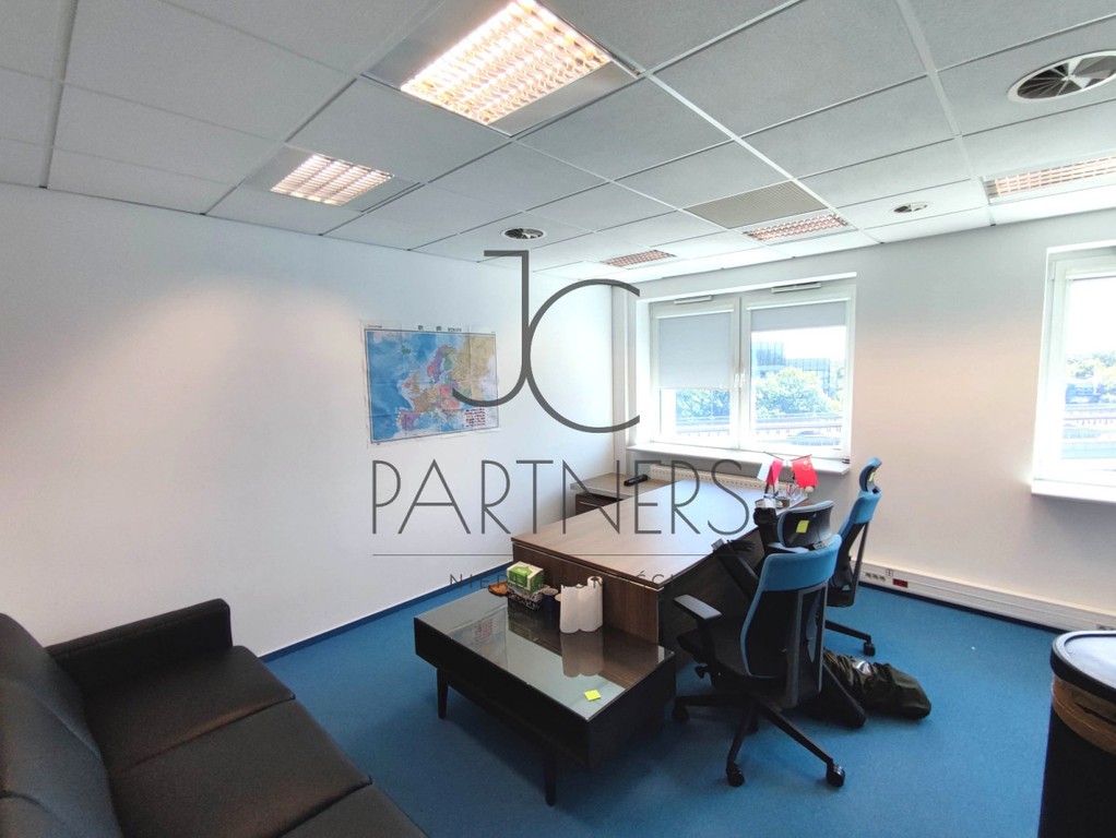 Biuro 257 m², Kameralny budynek, Ochota - Widok 4