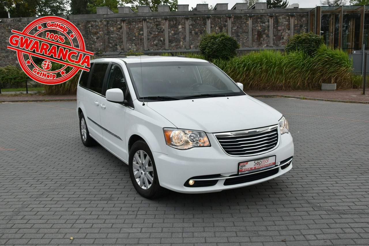 Chrysler Town & Country V 3.6 V6 287KM 2016r. Skóra 7os. DVD Kamera el. drzwi PL tablice