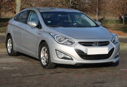 Hyundai i40 , Klima, Tempomat, Parktronic, Podgrzewane siedzienia