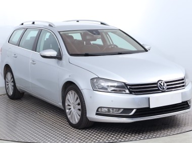 Volkswagen Passat B7 , DSG, Skóra, Klimatronic, Tempomat, Parktronic,-1