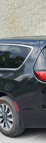 Chrysler Pacifica-4