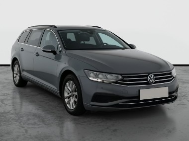 Volkswagen Passat B8 , Salon Polska, Automat, VAT 23%, Klimatronic, Tempomat,-1