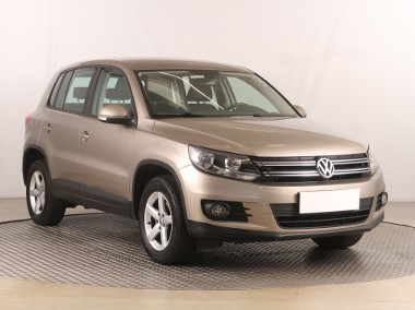 Volkswagen Tiguan , Klima, Tempomat-1