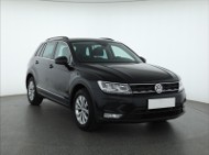 Volkswagen Tiguan , Salon Polska, Serwis ASO, Navi, Klimatronic, Tempomat,