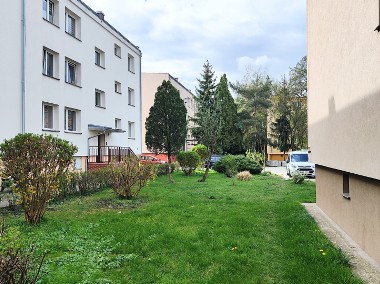 Bezpośrednio ładne mieszkanie 3 pokojowe na Oporowie 61m2 osobna kuchnia-1