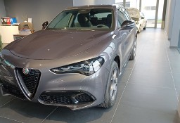 Alfa Romeo Stelvio rabat: 28% (76 100 zł)