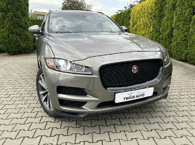 Jaguar F-Pace 2.0T 4x4 automat bardzo zadbany!-1