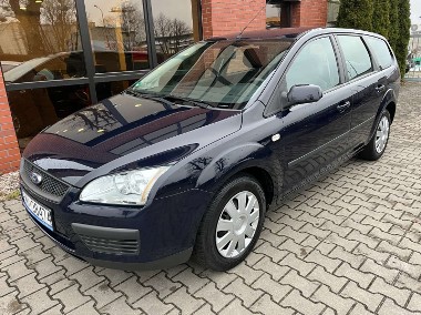 Ford Focus II-1