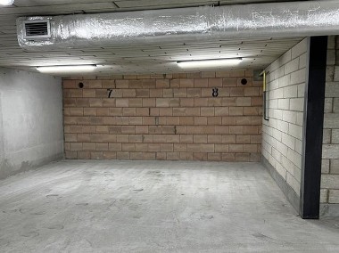 Brzesko - miejsca parkingowe w garażu podziemnym-1
