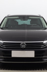 Volkswagen Passat B8 , Skóra, Navi, Klimatronic, Tempomat, Parktronic,-2