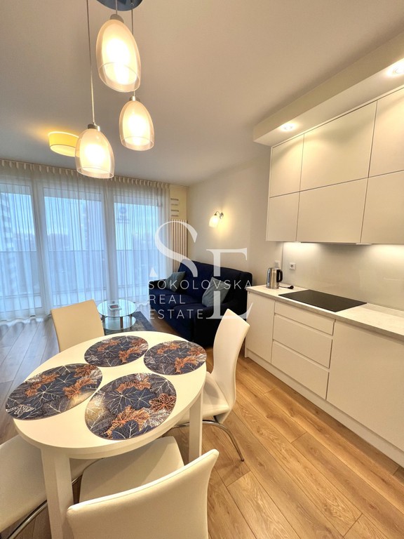 3 rooms | Wardrobe | Parking - Widok 2