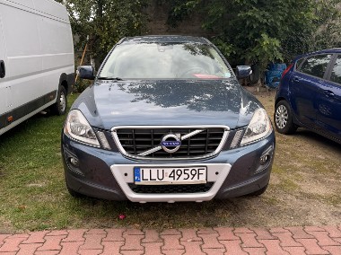 Volvo XC60 / 2.4 diesel/ rok 2009-1