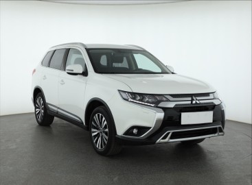 Mitsubishi Outlander III , Salon Polska, Serwis ASO, Automat, VAT 23%, Klimatronic,