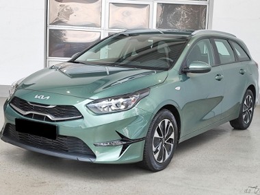 Kia Cee'd III 1.5 T-GDI M 1.5 T-GDI M 140KM-1