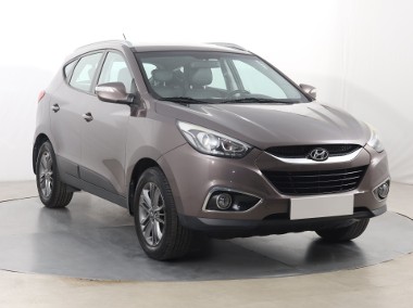 Hyundai ix35 , Salon Polska, Serwis ASO, Skóra, Navi, Klimatronic,-1