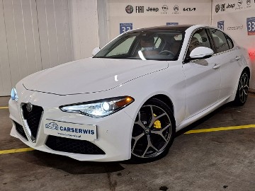 Alfa Romeo Giulia Bogata wersja | Niski przebieg