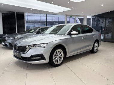 Skoda Octavia IV Ambition Ambition / LED / Kamera cofania / CarPlay/Android Auto / FV-1