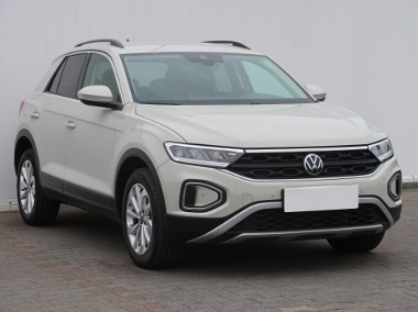 Volkswagen T-Roc , Salon Polska, 1. Właściciel, Serwis ASO, Klimatronic,-1