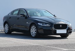 Jaguar XE I , Salon Polska, Serwis ASO, 177 KM, Automat, Skóra, Navi,