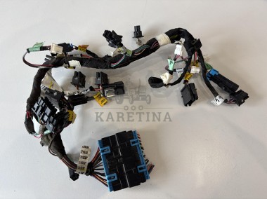 John Deere seria 6000 7000 8000 R - wiązka el. podłokietnika CommandARM RE566687-1