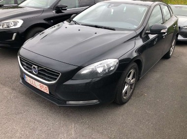 Volvo V40 II-1