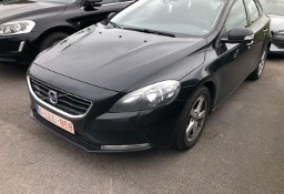 Volvo V40 II