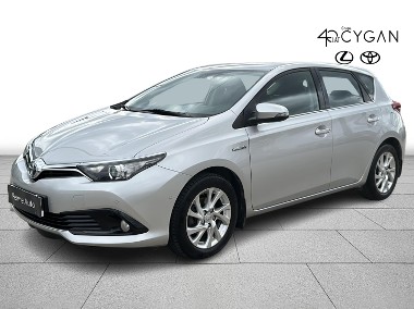 Toyota Auris II Hybrid 135 Premium-1