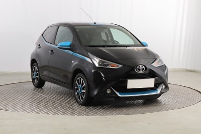 Toyota Aygo , Salon Polska, Serwis ASO, Skóra, Klima