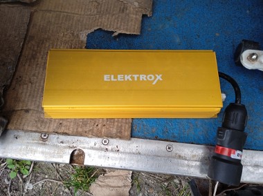 Zasilacz ELEKTROX do lamp HPS i MH, 600W, z regulacją-1