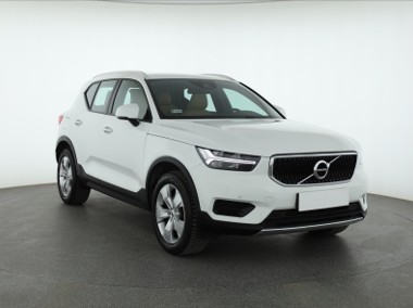 Volvo XC40 , Salon Polska, Serwis ASO, 190 KM, Automat, Skóra, Navi,-1