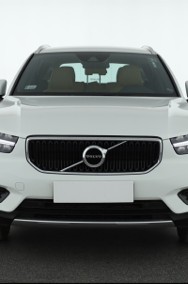 Volvo XC40 , Salon Polska, Serwis ASO, 190 KM, Automat, Skóra, Navi,-2