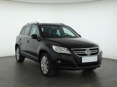 Volkswagen Tiguan , Navi, Klimatronic, Tempomat, Parktronic,-1