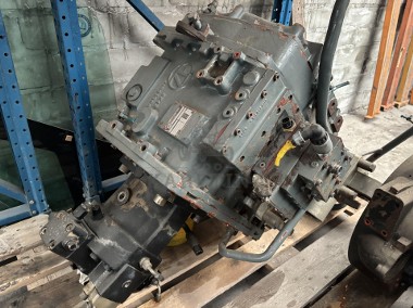 ZF 3AVG310 3AVG-310 1370 4122035014 4620401091F Skrzynia Biegów Liebherr L564-1