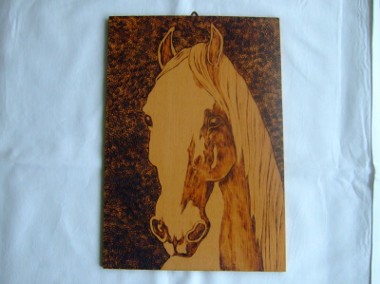 Głowa konia - grafika wypalana na drewnie (na sklejce) 21x30 cm PRL-1