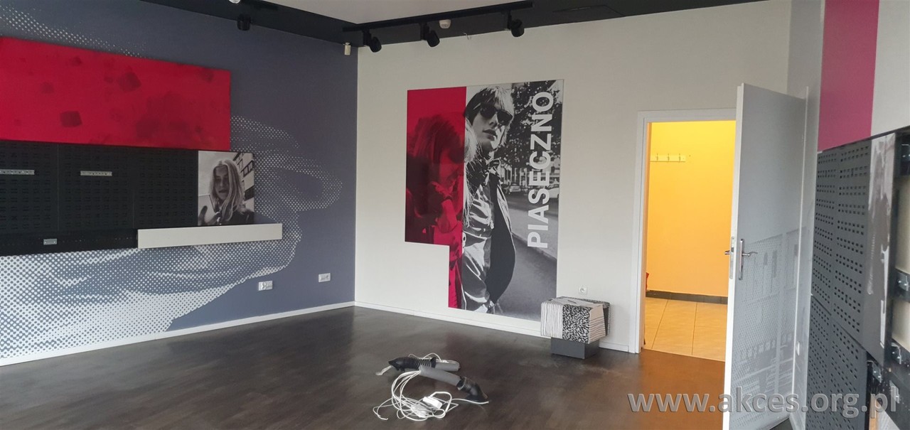 lokal 60 m² centrum Piaseczna 4300zł – pohled 2